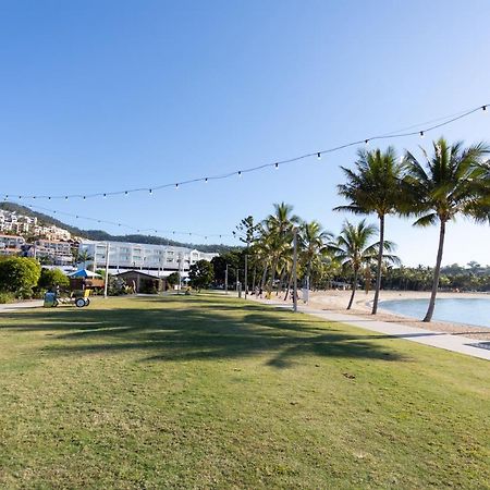 Airlie Sun & Sand Motel Accommodation #4 에일리비치 외부 사진
