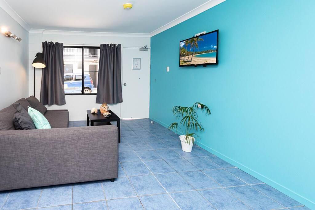 Airlie Sun & Sand Motel Accommodation #4 에일리비치 외부 사진